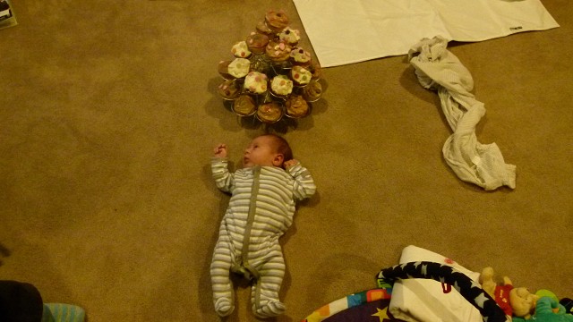 Cupcakes For 1 Week Birthday 2(1)